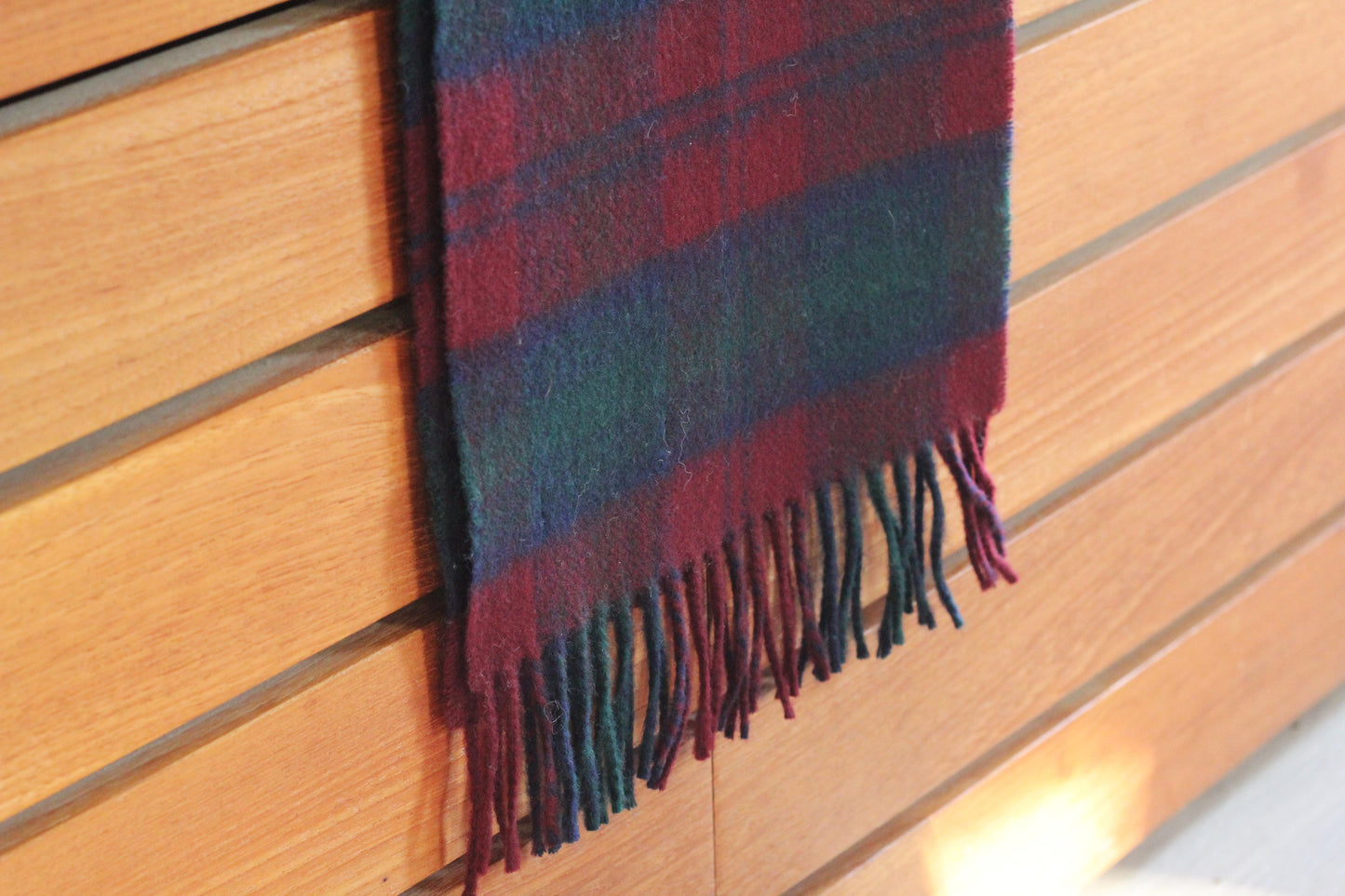 ÉCHARPE TARTAN BORDEAUX ET BLEU